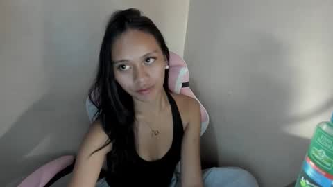 Karina3 online show from May 13, 6:19 am