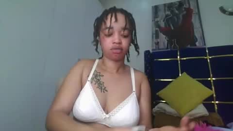 mel online show from February 23, 7:13 pm