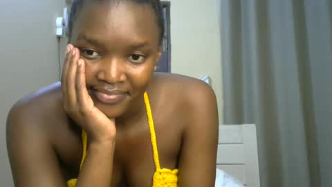 Snapshot of sexypetite_lee chatting on December 30, 7:53 pm Lee online show from December 30, 7:53 pm