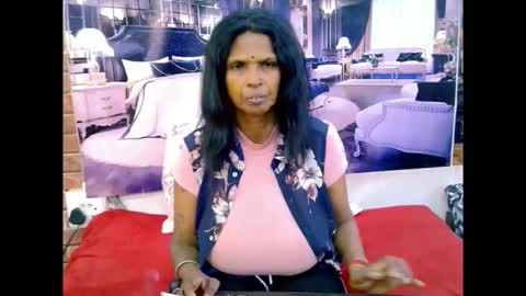 sexyva4u2luv online show from February 24, 7:01 pm