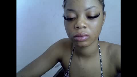 sexyxpeach online show from March 11, 3:55 am