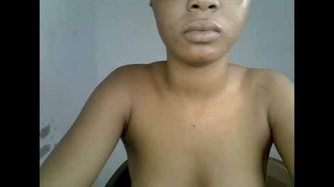 sexyxpeach online show from July 27, 2:19 am