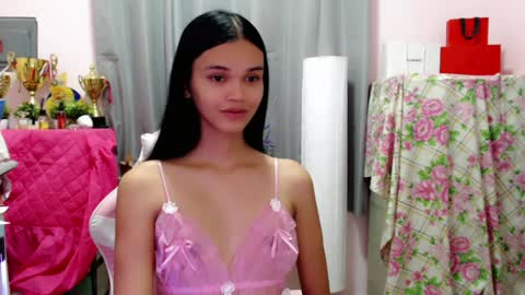 Zendaya online show from April 1, 1:41 pm