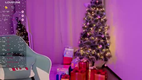 Lisa3 online show from December 17, 1:59 pm