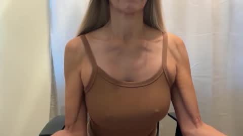 Shaman Woman online show from November 24, 6:43 pm