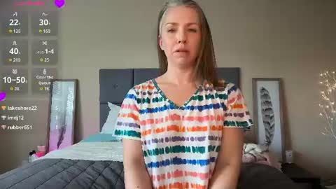 Shalynn online show from July 24, 4:49 pm