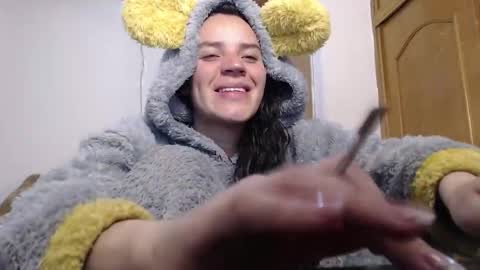 Snapshot of shanel_lozano chatting on October 3, 2:27 am shanel_lozano online show from October 3, 2:27 am