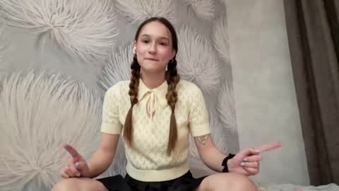 Alica online show from November 26, 12:50 pm