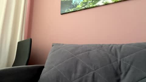Kira online show from May 10, 12:18 pm