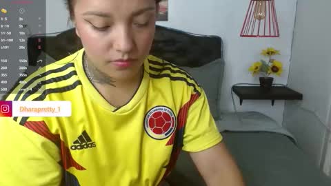 Snapshot of sharit_latina777 chatting on September 30, 8:13 pm sharit_latina777 online show from September 30, 8:13 pm