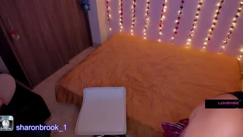 sharon_brook online show from December 11, 5:10 am