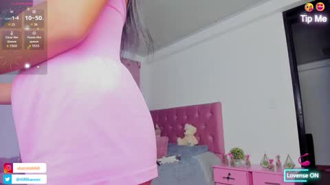 Snapshot of sharon_hill1 chatting on September 20, 2:10 am Jessica       independent model  online show from September 20, 2:10 am