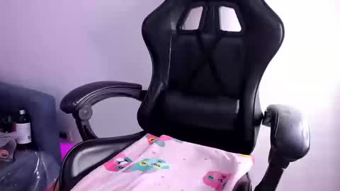 Shauna online show from March 14, 2:23 am