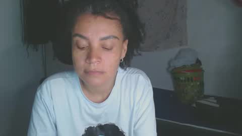 Shayna online show from April 4, 3:27 am