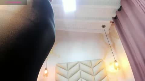 sheeylopez online show from December 2, 3:08 am