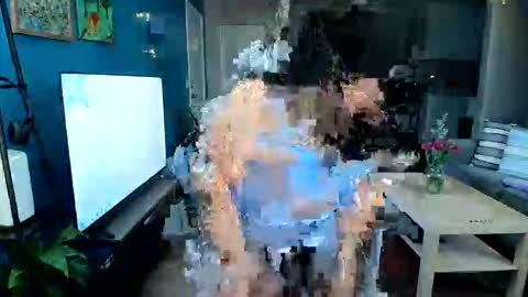 sheilyn_smith online show from April 16, 2:50 pm