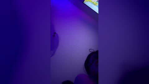 shelbsss17 online show from April 4, 6:23 am