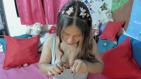 Snapshot of sherlyn_fox69 chatting on September 13, 4:31 am Maria Saenz online show from September 13, 4:31 am