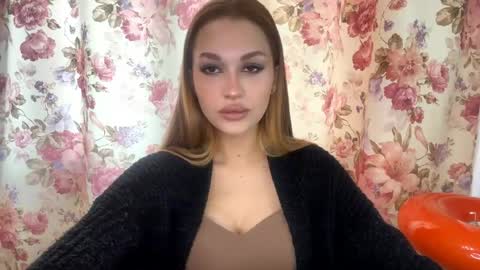 Joli online show from April 22, 6:21 am