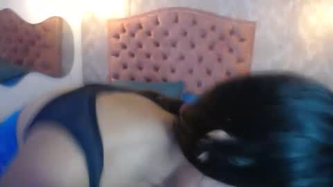 shofia_bueno online show from April 17, 2:08 pm