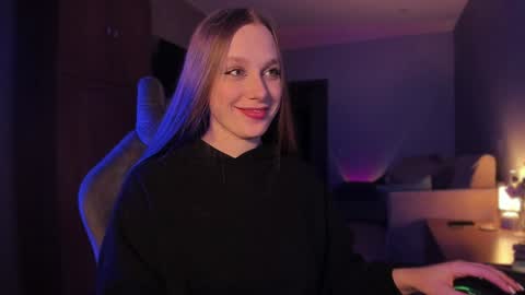 Snapshot of shorty_di chatting on December 24, 4:40 pm Diana online show from December 24, 4:40 pm