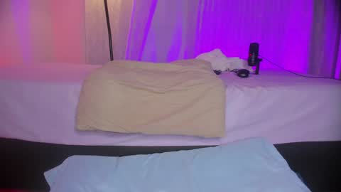 Snapshot of shy_booty18 chatting on December 30, 11:17 pm Katya online show from December 30, 11:17 pm