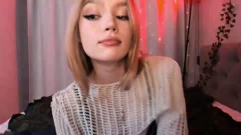 Megan 3 online show from March 17, 9:52 pm