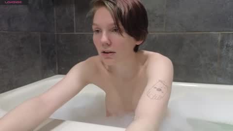 Hippie online show from February 10, 7:36 am