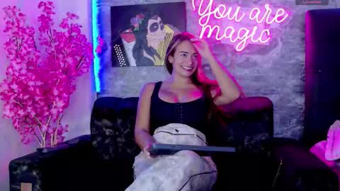 siamarlin online show from October 8, 9:08 pm