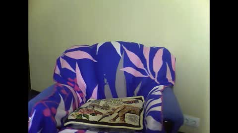 Sicret online show from February 10, 1:44 pm