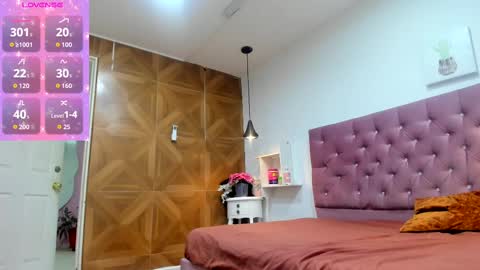 sienna_glow online show from September 22, 12:03 pm