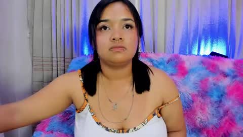 sienna_lux01 online show from June 5, 6:52 am