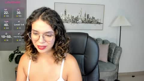 siiena online show from May 15, 11:40 pm