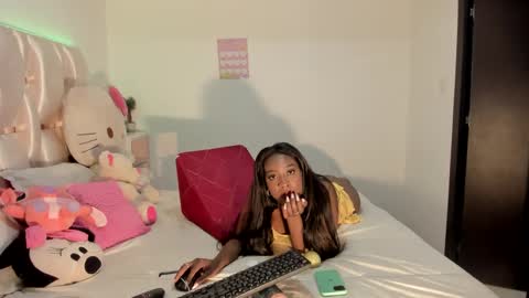 sierra_violet online show from January 18, 1:19 am