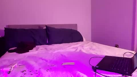 SilentSarah online show from December 20, 12:58 am