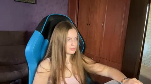 Erica online show from June 30, 11:10 am