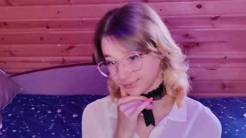 Kate online show from April 11, 3:48 pm