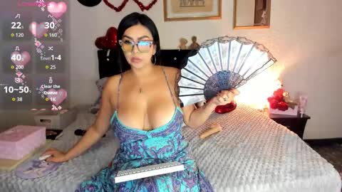 Snapshot of silver__love chatting on October 3, 3:11 am Silver online show from October 3, 3:11 am