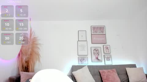 Silvia online show from October 9, 7:56 am