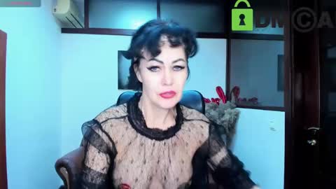 Silvia Wallec online show from March 9, 6:28 am