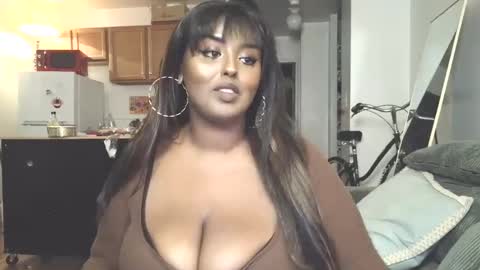 Snapshot of siminfox chatting on September 11, 12:44 am Simin Fox online show from September 11, 12:44 am