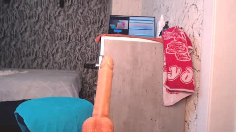 regina online show from February 3, 6:22 am