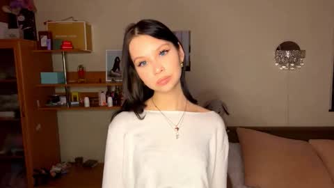 Emma online show from November 24, 12:40 pm