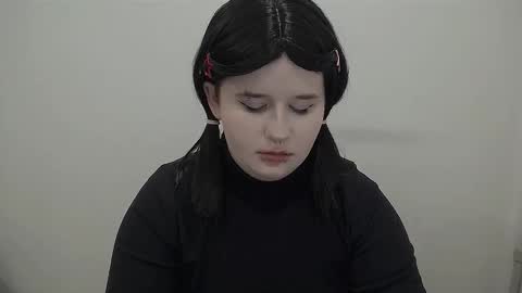 Mina online show from December 23, 9:24 am