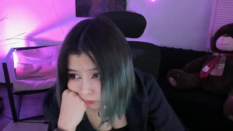 Si online show from April 8, 8:33 pm