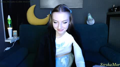 Snapshot of sirshamor chatting on December 8, 7:43 pm  SirshaMor   online show from December 8, 7:43 pm