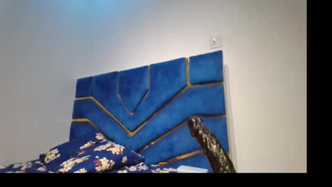 skinnyasssexyboobs online show from March 11, 5:11 am