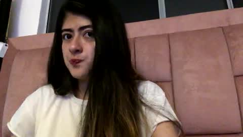 Skyler online show from March 17, 1:53 am