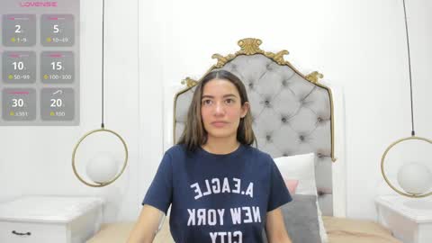 Skyler online show from June 2, 3:51 am