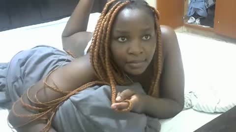 slim_joy online show from February 18, 10:14 pm